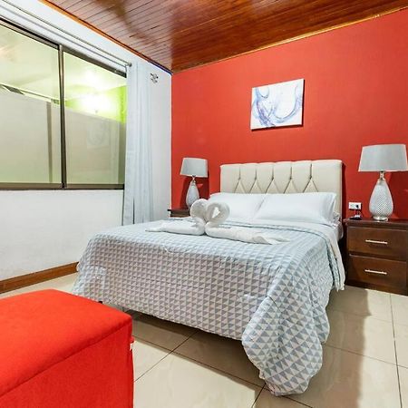 Private Bedroom 10 Minutes From The Sjo Airport Alajuela Exterior photo