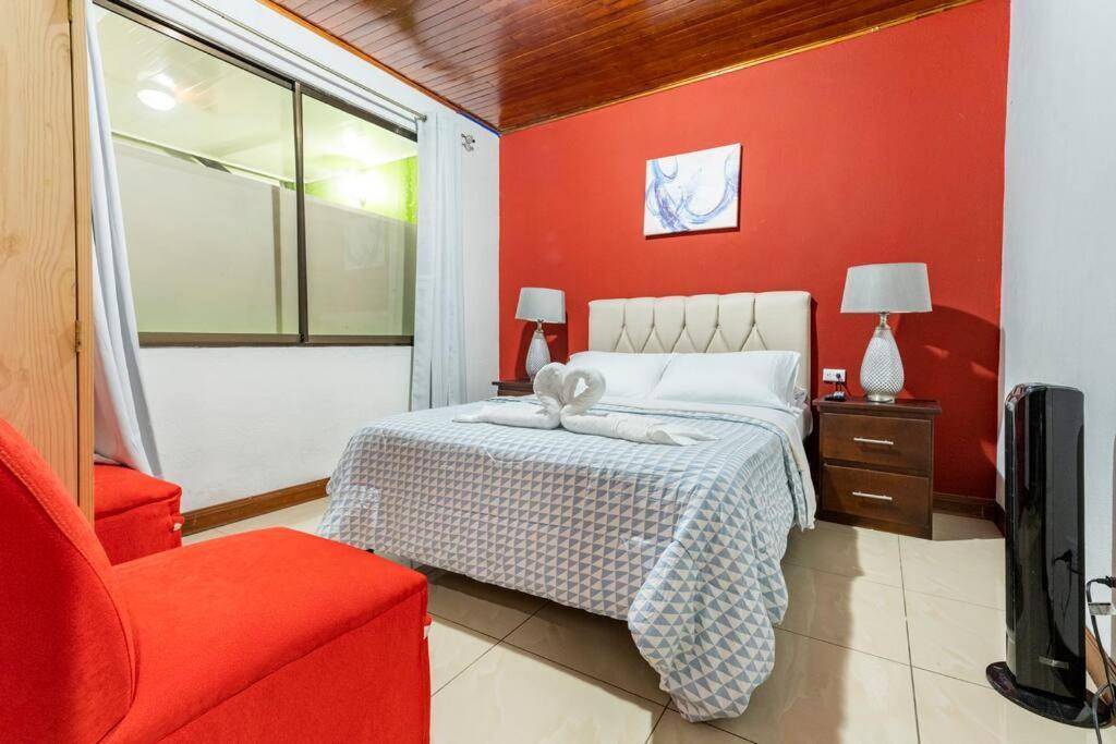 Private Bedroom 10 Minutes From The Sjo Airport Alajuela Exterior photo